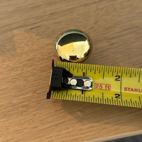 Set of 2 cabinet door knobs Solid brass. New - Picture 5 of 9